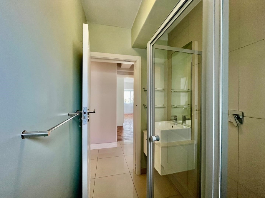 3 Bedroom Property for Sale in Wynberg Upper Western Cape